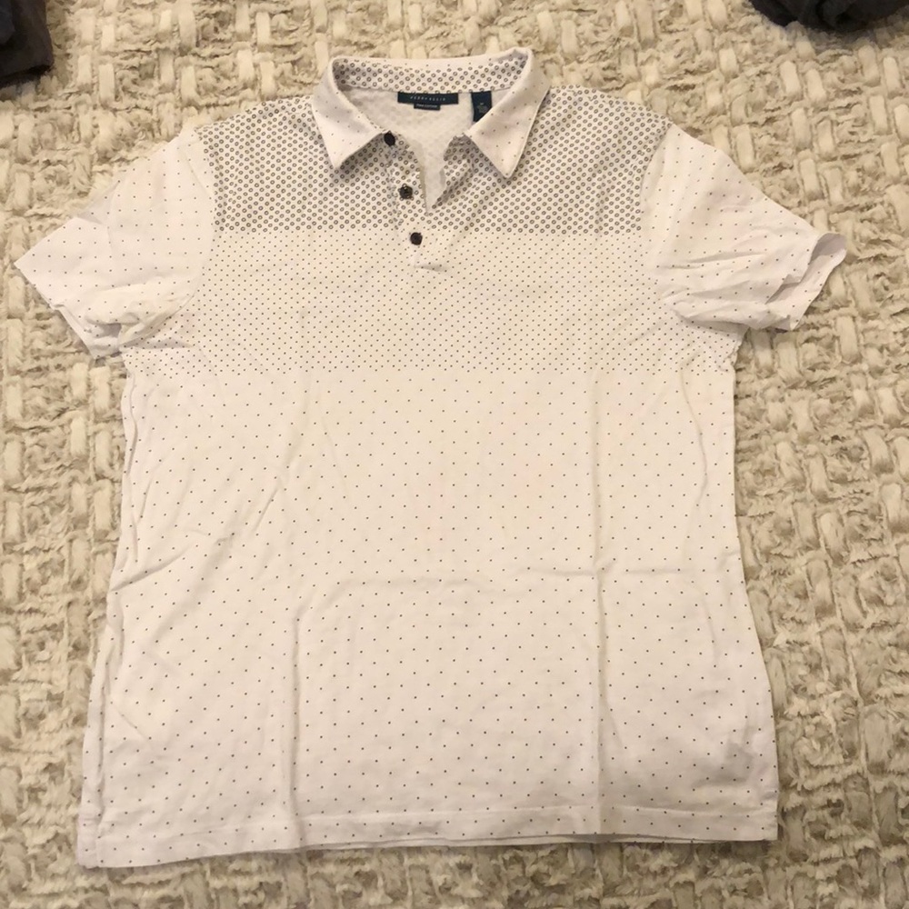 Fred Perry polo shirt. Size M